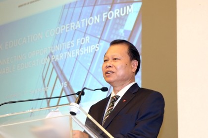 Vietnam, UK boost sustainable education cooperation - ảnh 1
